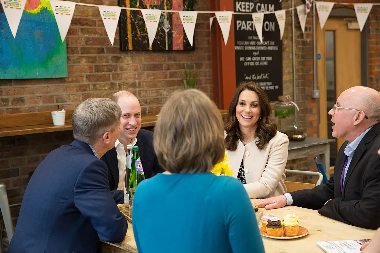 The Duke and Duchess Cambridge joined a Commonwealth Big Lunch at St Luke's Community Centre in Islington, London on 22 March 2018. The Centre hosts a “Big Lunc