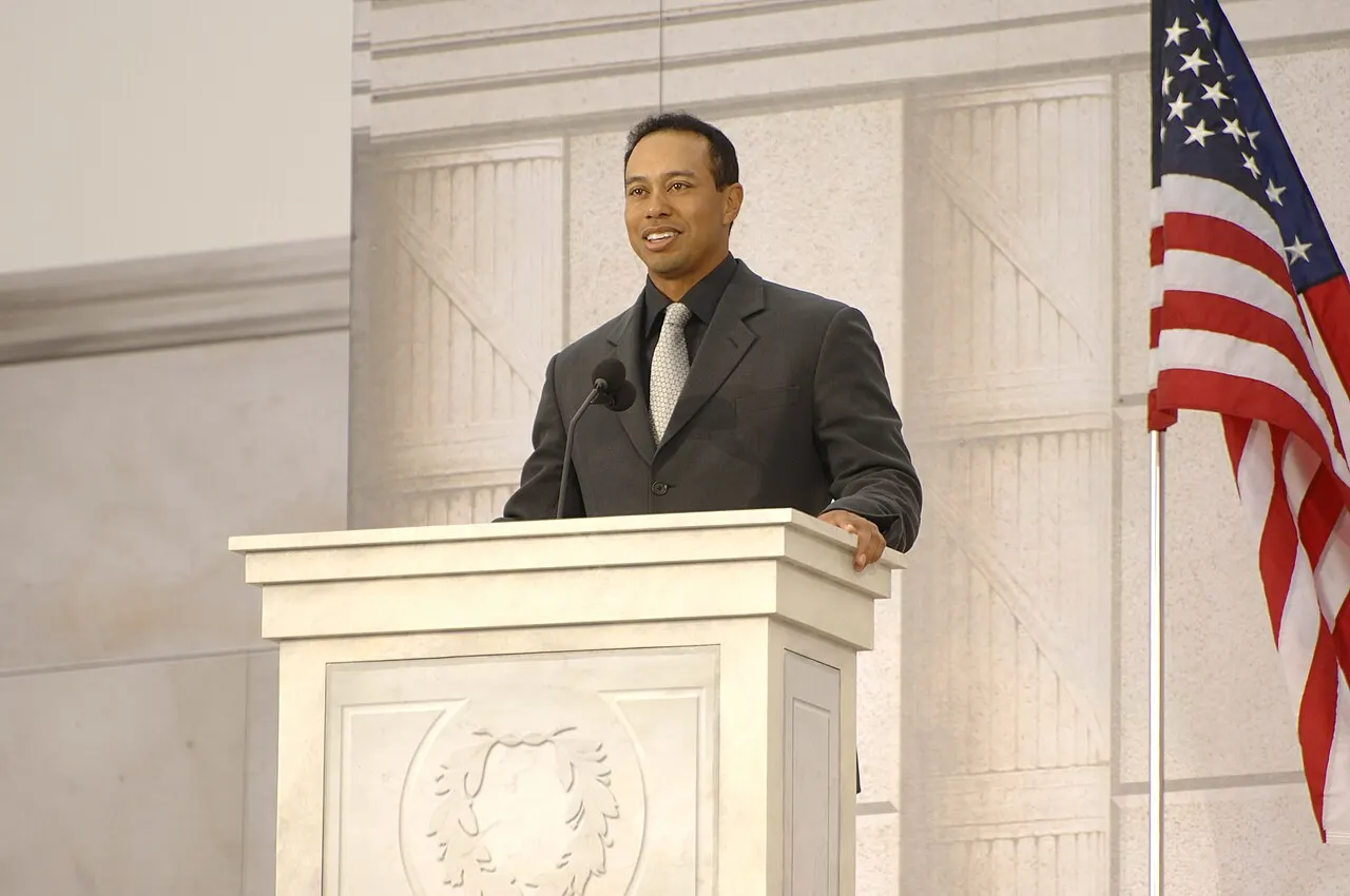Tiger Woods speaks at the Lincoln Memorial on the National Mall in Washington, D.C., Jan. 18, 2009, during the inaugural opening ceremonies. More than 5,000 men