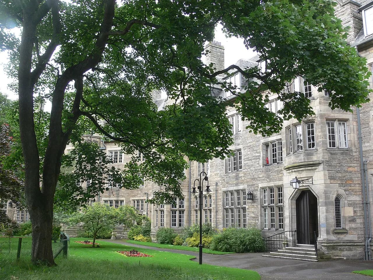 St Andrews - St Salvator's Hall