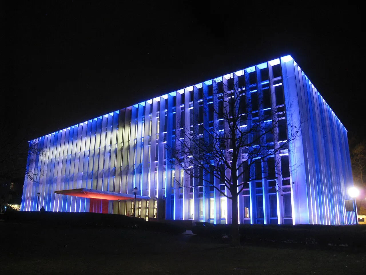 Hunt Library illuminated at night, Carnegie Mellon University, Pittsburgh, Pennsylvania, USA.