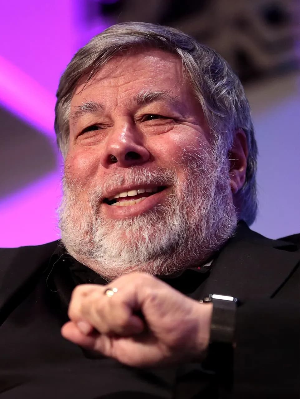 Steve Wozniak speaking at an event in Paradise Valley, Arizona.