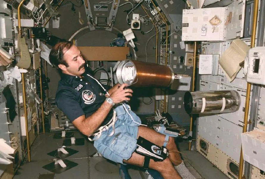 Wubbo Ockels in spacelab.