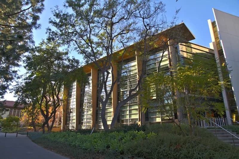 The new Schlinger Laboratory for Chemical Engineering