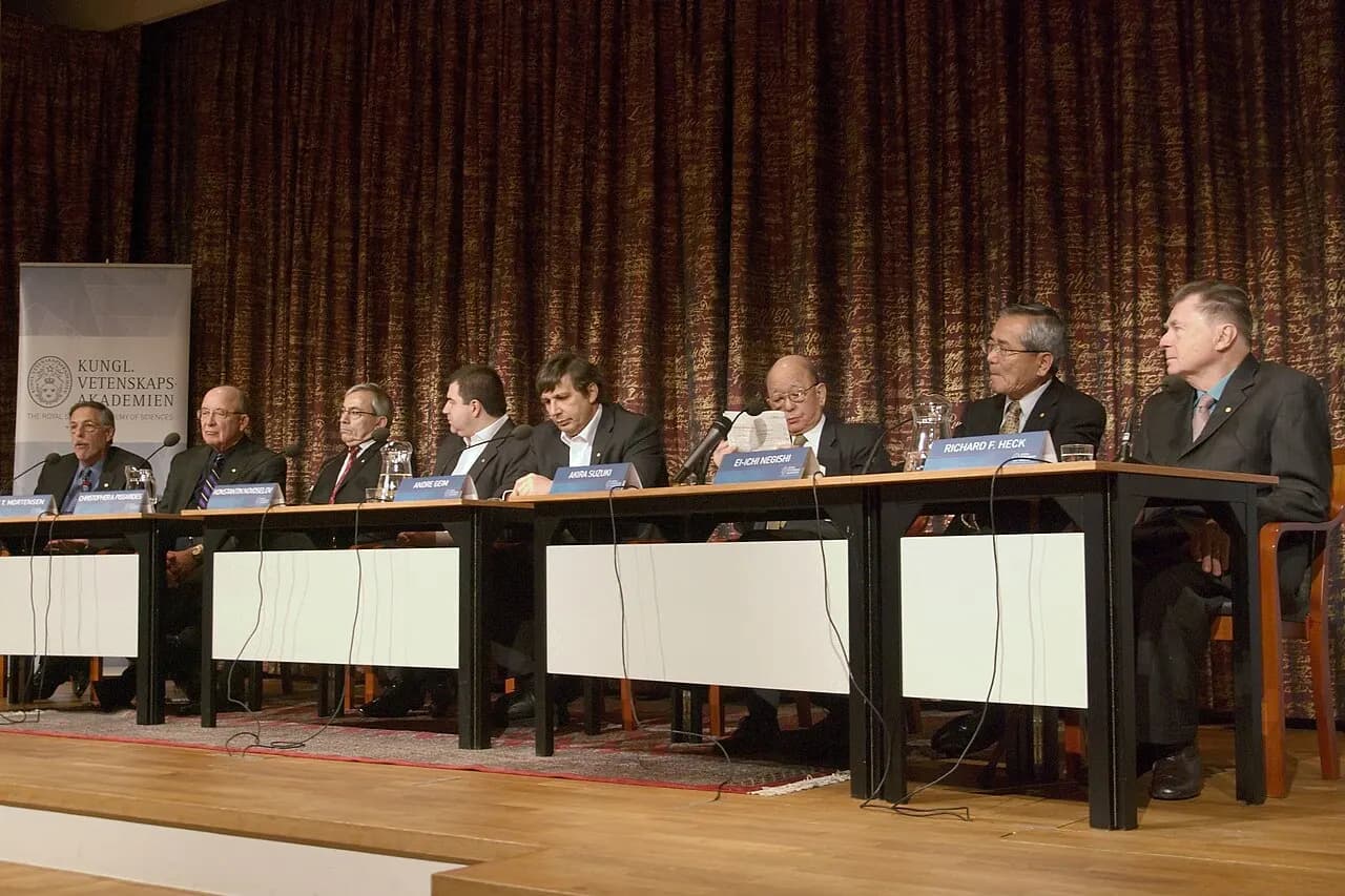 Nobel Prize 2010, press conference with the laureates of the Nobel prizes in chemistry and physics and the memorial prize in economic sciences at the KVA.