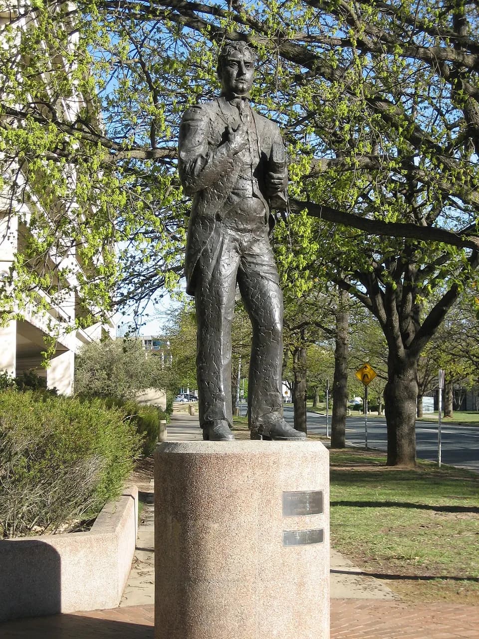 The Right Honorable SIR EDMUND BARTON PC, GCMG, KC (1849-1920) First Prime Minister of the Commonwealth of Australia 1901-1903. Statue of Edmund Barton by Marc 