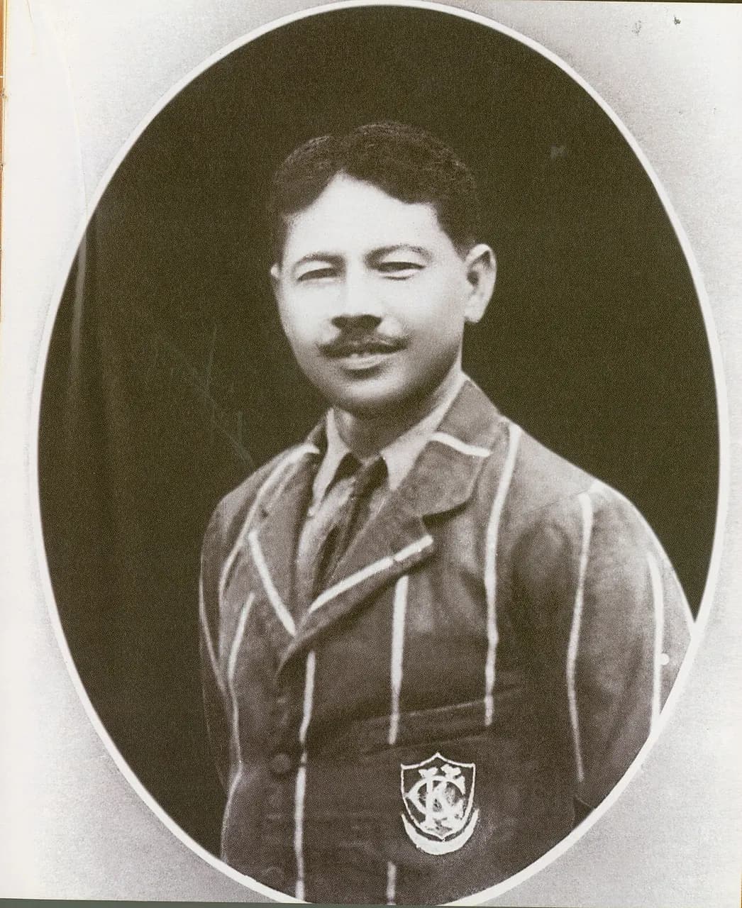 Mahathir's father as headmaster of Sultan Abdul Hamid College. Mohamad Iskandar was born in 1881 and passed away in 1961.