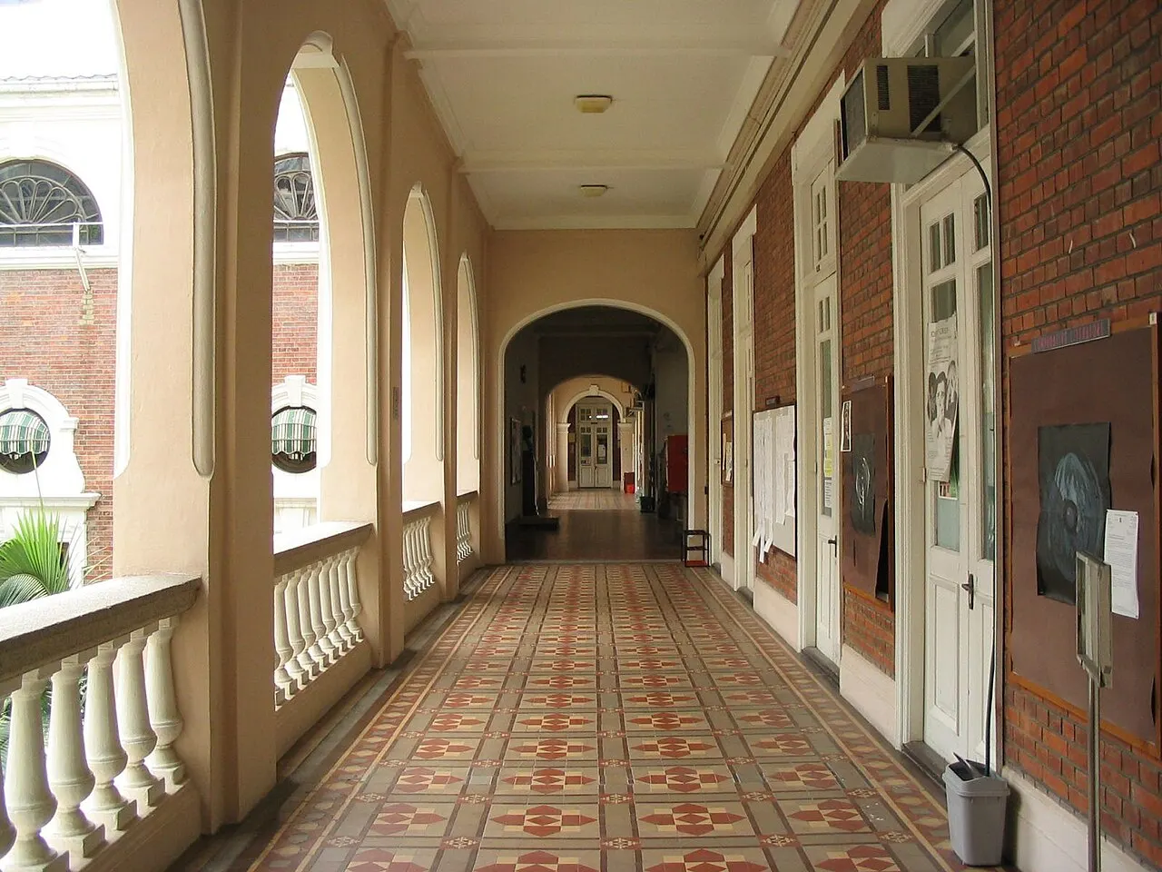 香港大學-本部大樓 Main Building, The University of Hong Kong